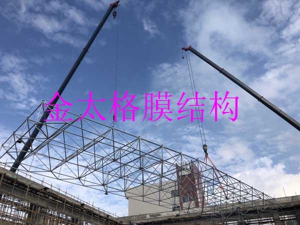 惠州市综合高级中学篮球馆网架工程进场施工！